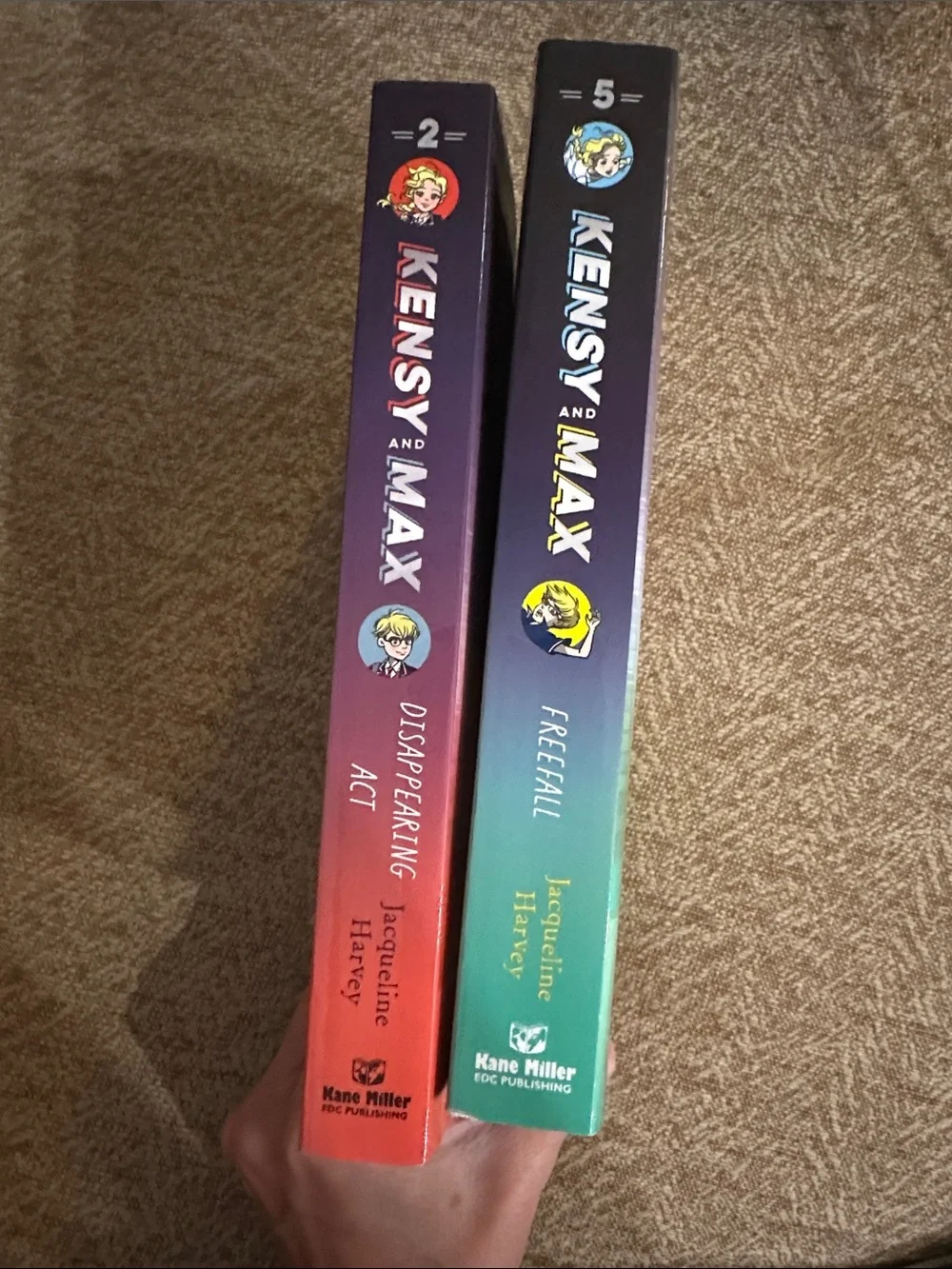 Kensy & Max Books 2 & 5 Bundle Disappearing Act Freefall Jacqueline Harvey NEW
